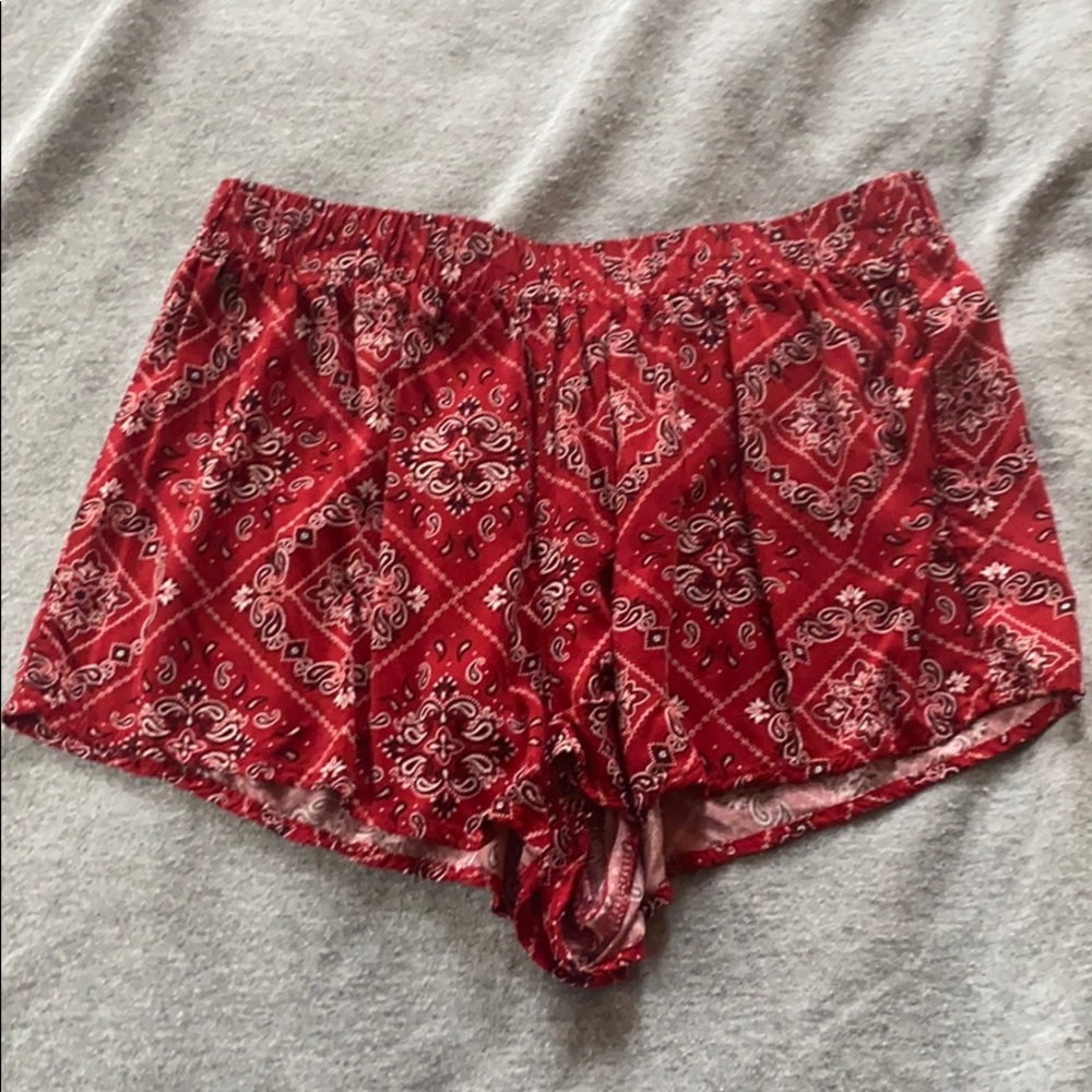Flowy shorts
